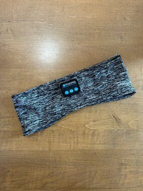 Stretchy Bluetooth Audio Headband - Keep Ears Warm While Walking Relaxing etc.
